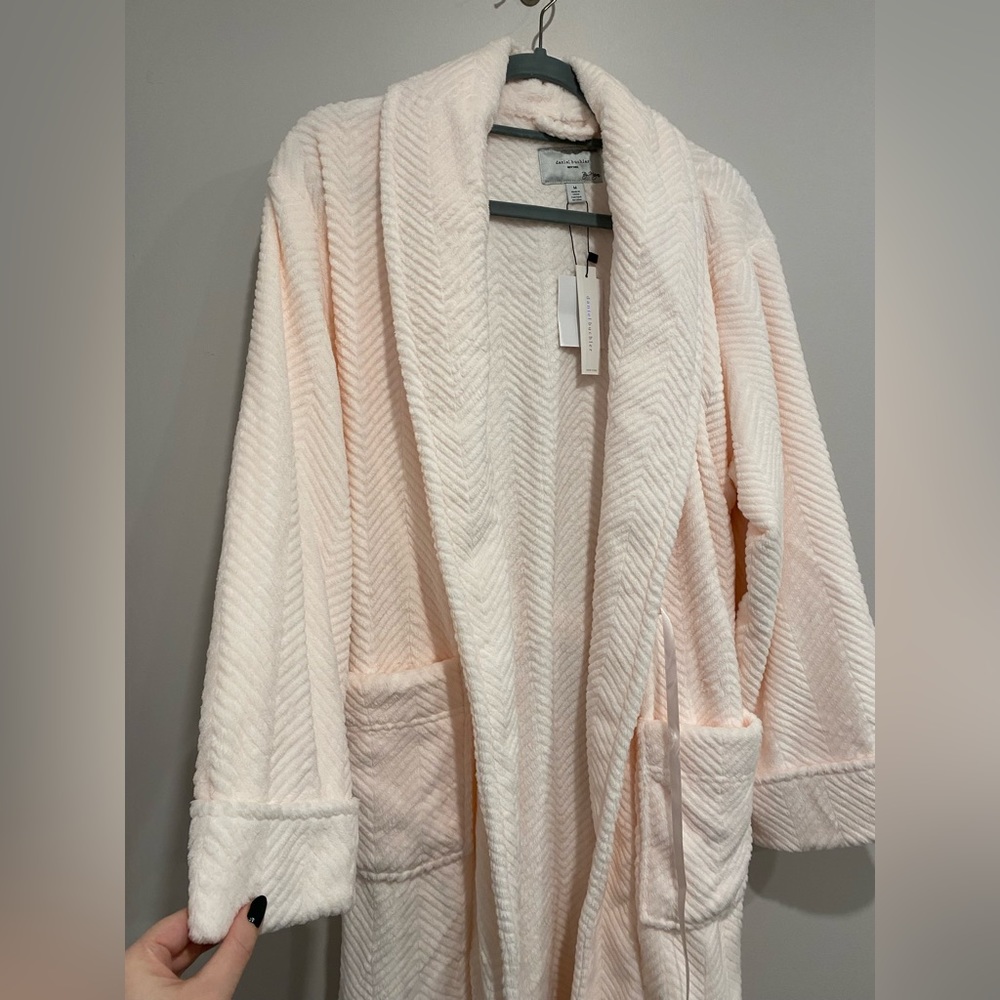 Daniel Buchler Light Pink Plush Robe - NWT - Picture 1 of 4